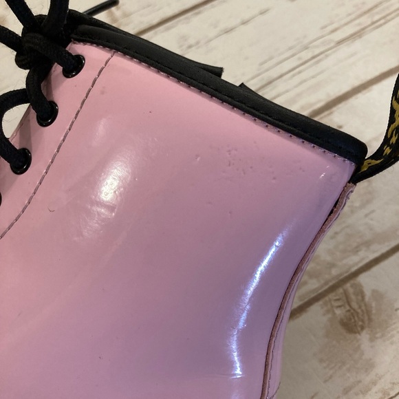 Dr. Martens 1460 8-Eye Patent Boot Pale Pink Women's or Big Girls Size 5 - Picture 10 of 11